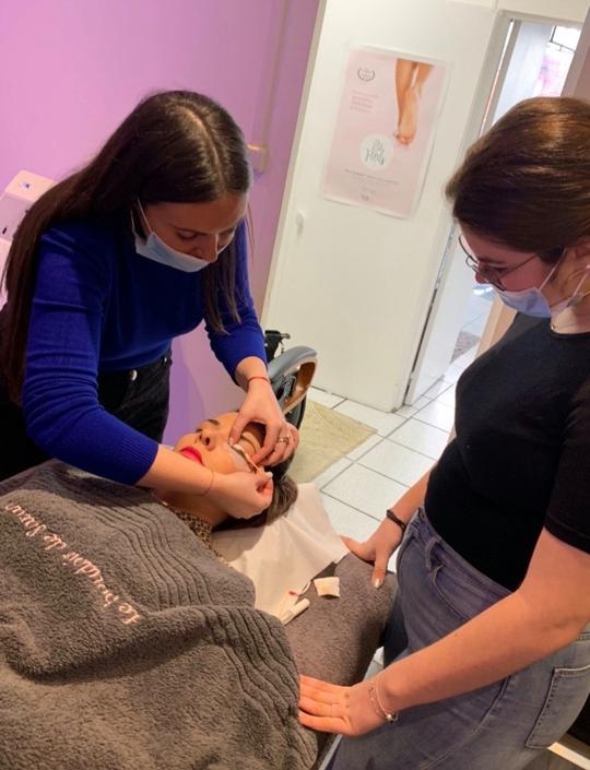 Formation rehaussement de cils (acompte) + kit de démarrage